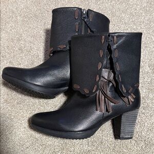 Sheridan Mia Black and Brown Heeled Boots